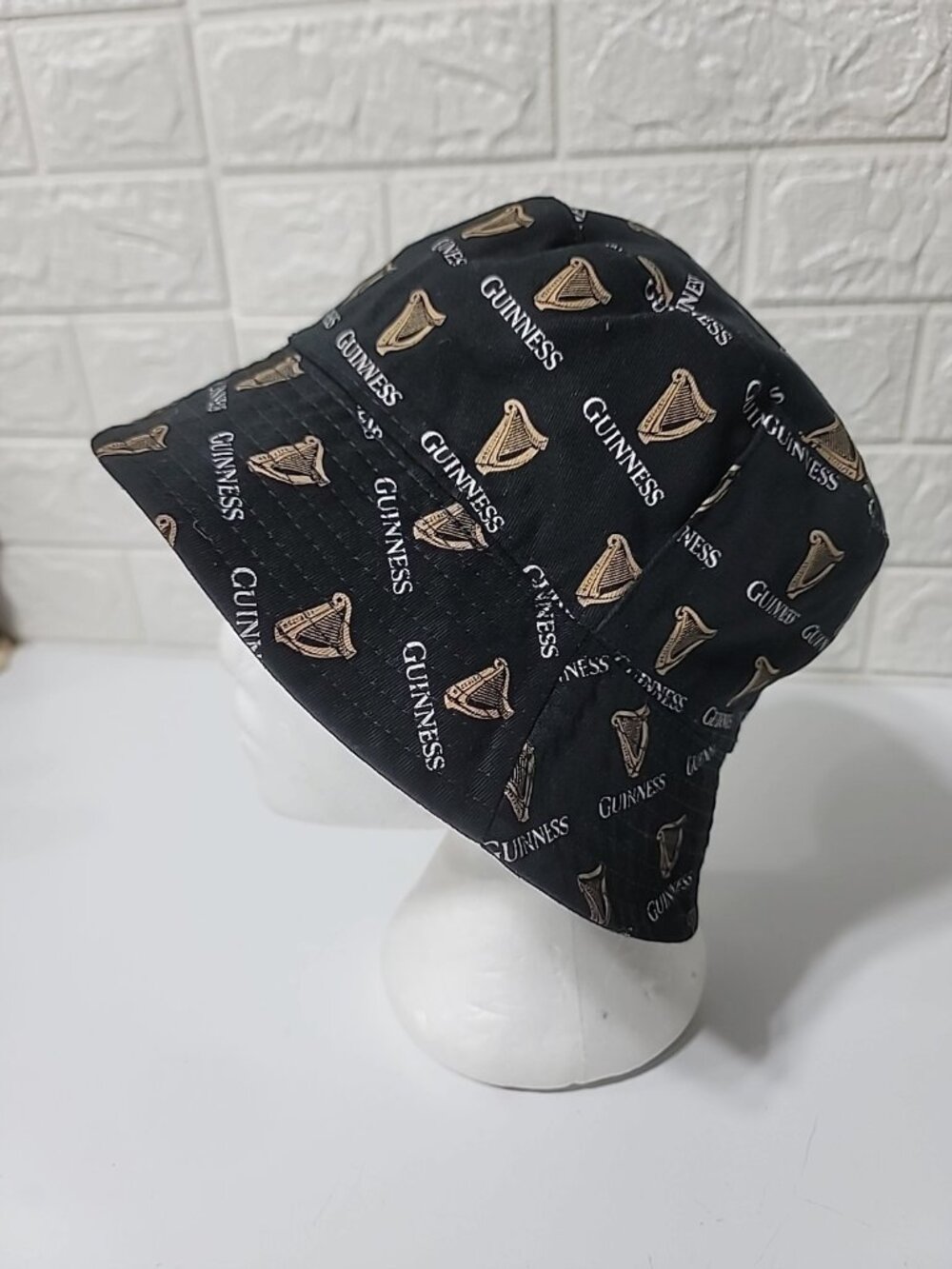 Guinness black bucket hat, Reversible Hat with harp Logo, official irish beer